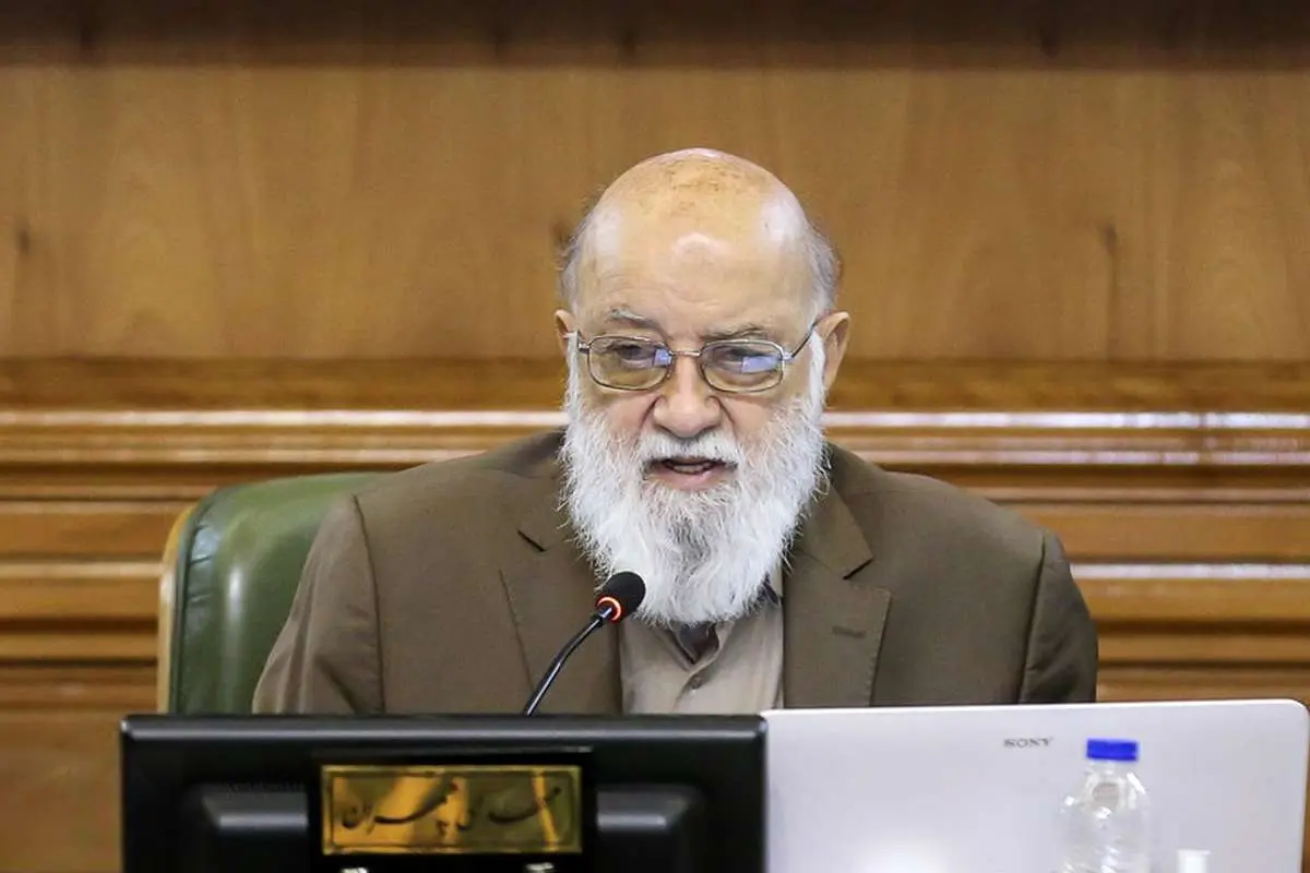 چمران: چراغهای راهنمایی و رانندگی نباید بی منطق خاموش شوند