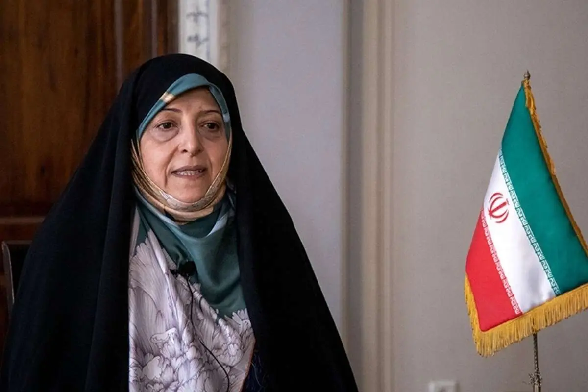 معصومه ابتکار: شائبه تولید و توزیع بنزین رفرمیت پتروشیمی در دولت ۱۳ مطرح شد