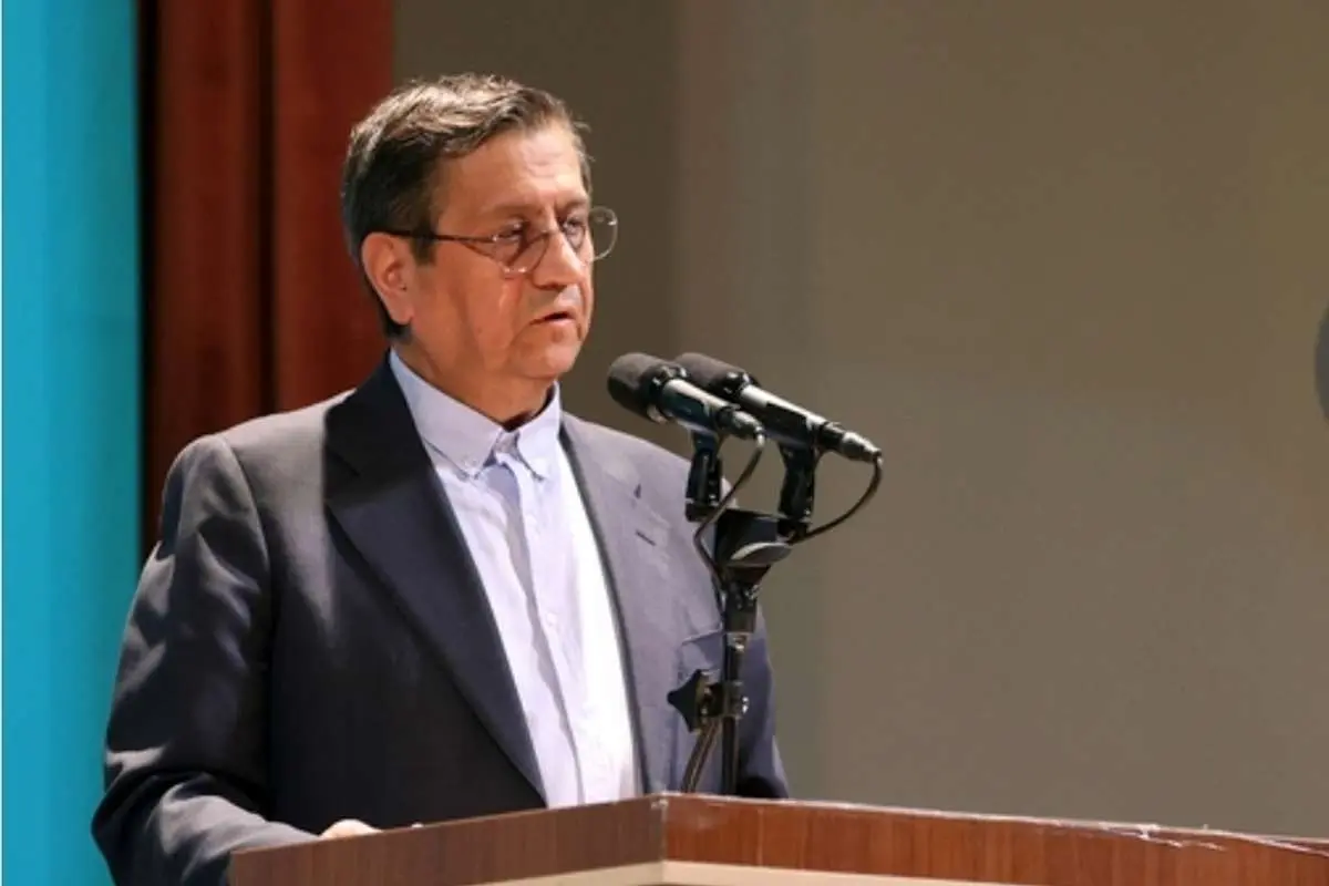 (ویدئو) همتى: مناطق آزاد را به دوران اوج خود می‌رسانیم
