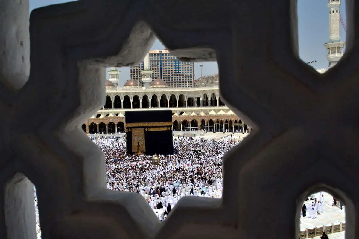 افزایش ۲.۵ میلیونی سفر حج؛ عربستان قیمت‌ها را افزایش داد