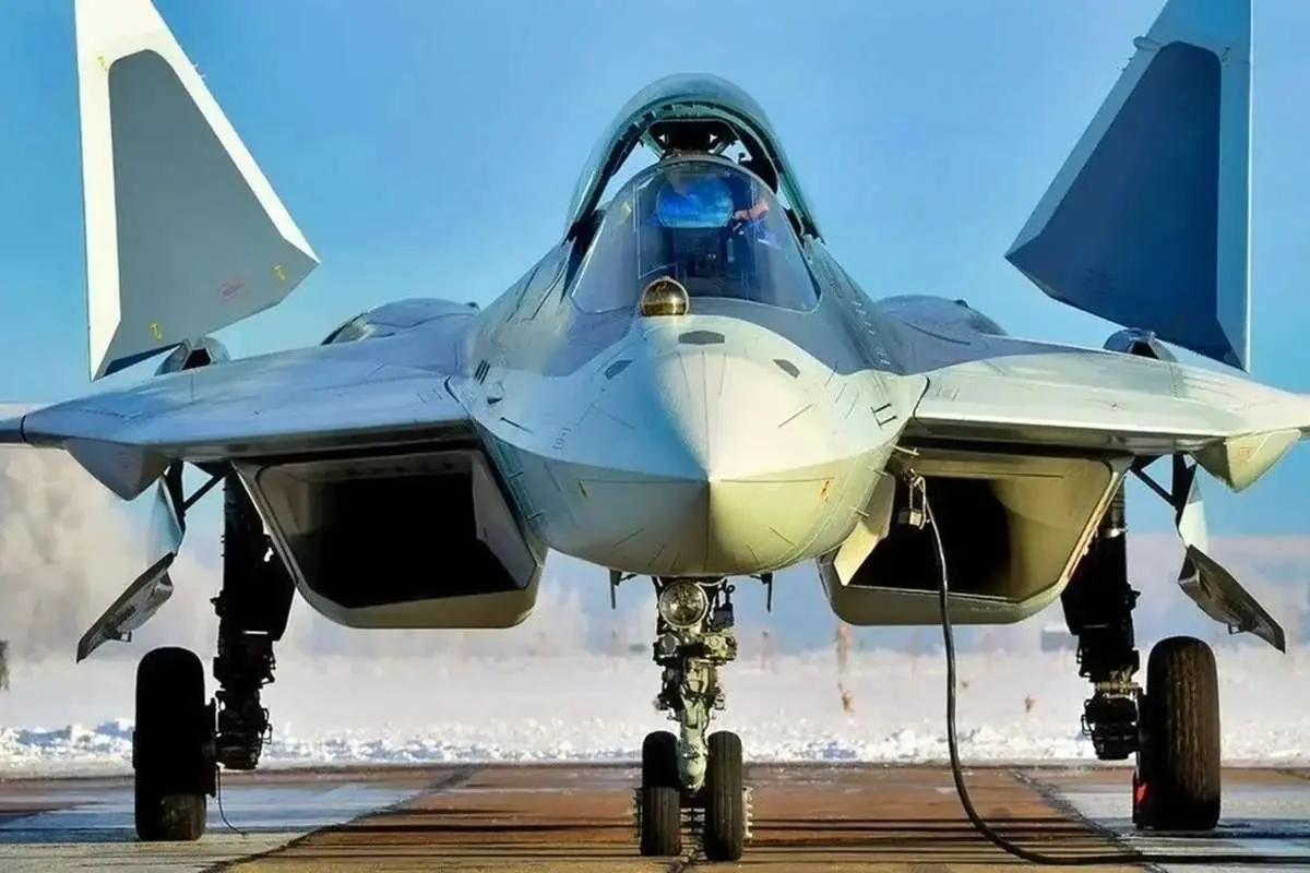 (تصاویر) جنگنده نسل پنجم روسیه، رقیب F-35 آمریکا و J-20 چین