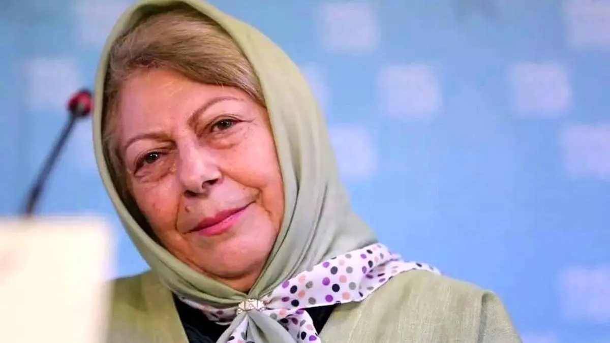 (تصویر) «ثریا قاسمی و حمیده خیرآبادی» در پشت صحنه سریال در قلب من؛ سال ۷۷