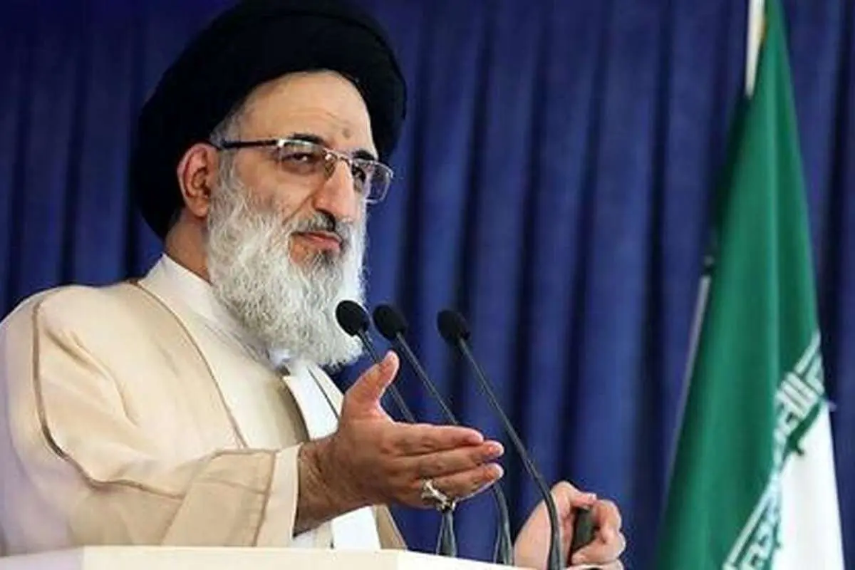امام جمعه کرج: دشمنان نمی‌توانند با تحریم جلوی ایران را بگیرند
