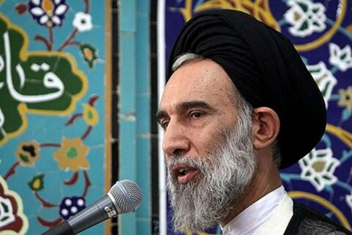 امام جمعه اصفهان: سردمداران آمریکایی هم باید مجازات شوند
