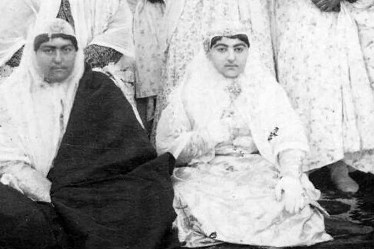 تصاویری از تختِ روانِ میرزا علی تا دختر «درویش» ناصرالدین شاه