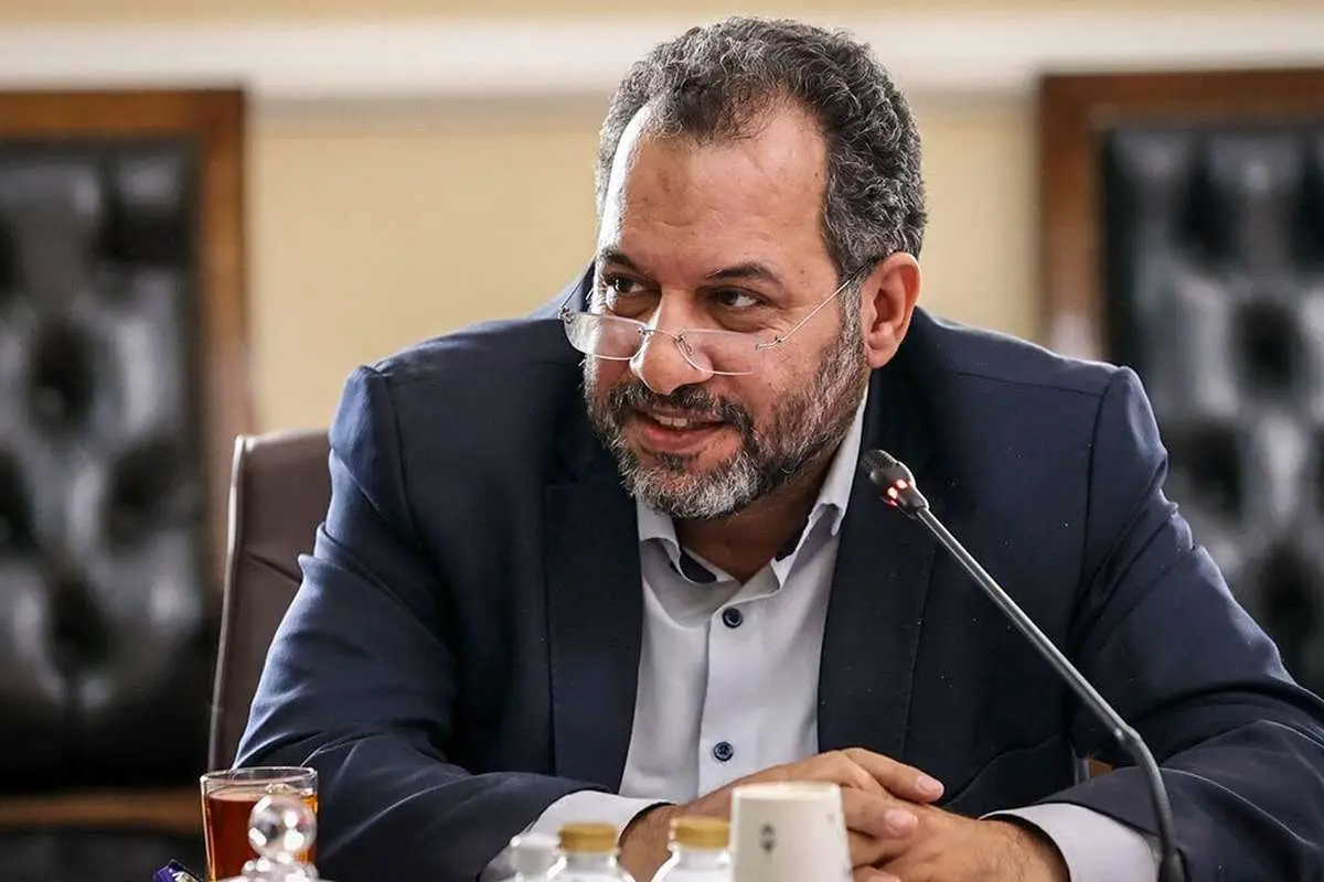 اتباع خارجی نمیتوانند به بانوان ایرانی تذکر دهند