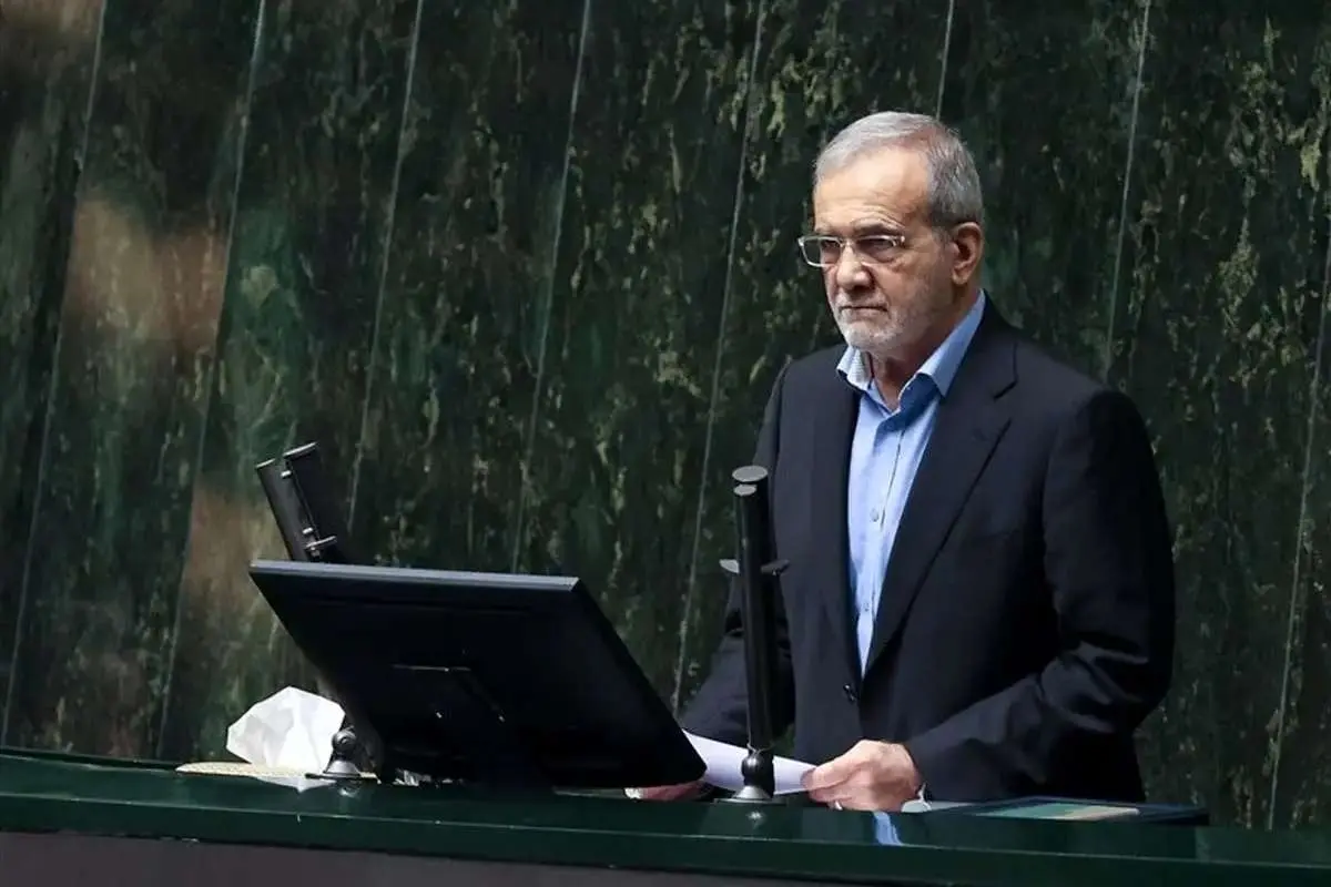 (ویدئو) پزشکیان: به نمایندگان بگویید دست از شلوغ کردن بردارند تا من حرف بزنم