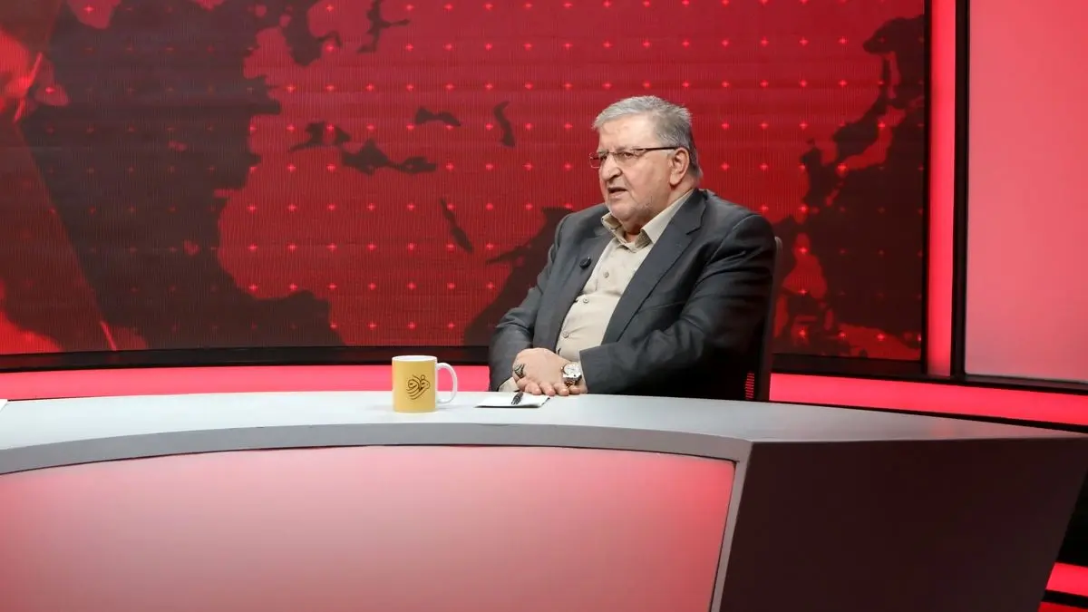 رئیس کمیسیون تخصصی برجام زاکانی بود، فحشش را به لاریجانی می‌دادند