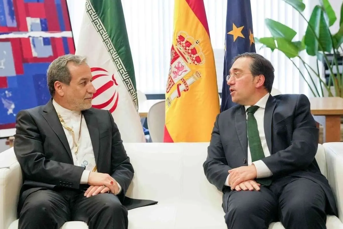 عراقچی: چندین هزار سانتریفیوژ پیشرفته وارد مدار میشود