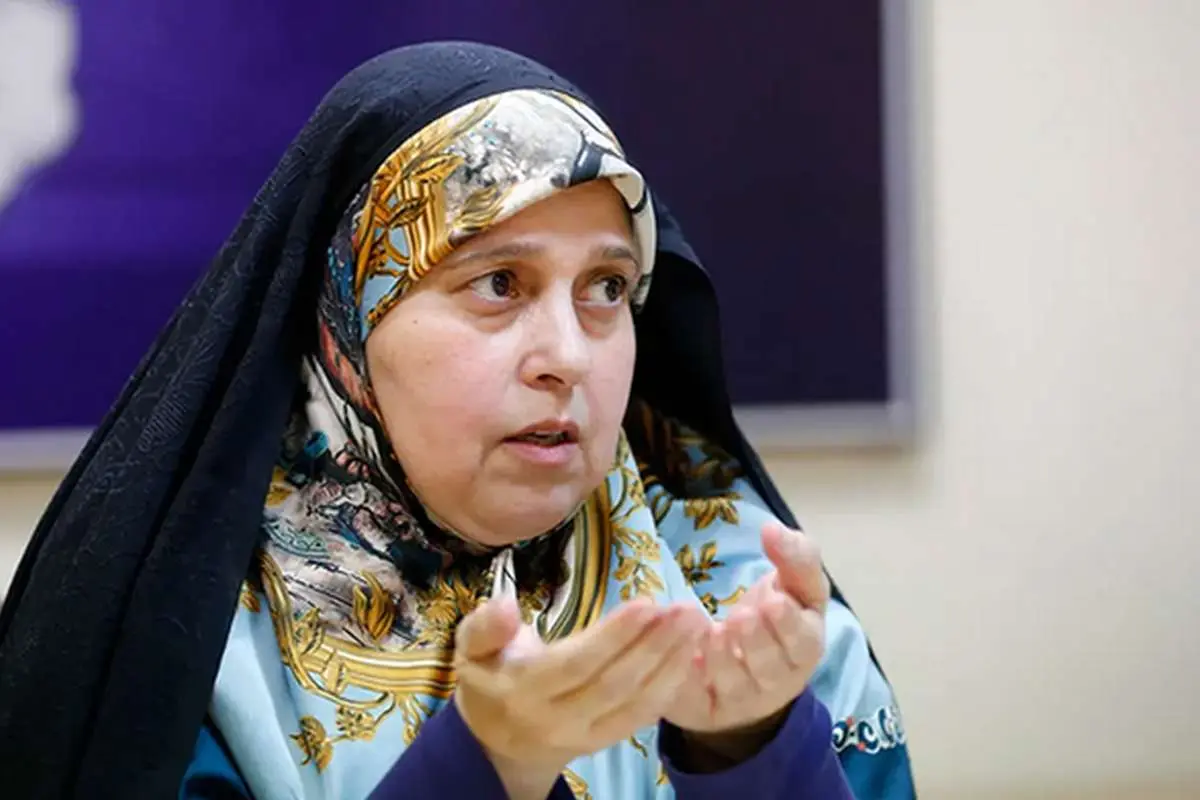 پزشکیان در مقابل اجرای لایحه حجاب قاطعانه برخورد کند/ طراحان لایحه حجاب بهانه بودجه را می‌گیرند