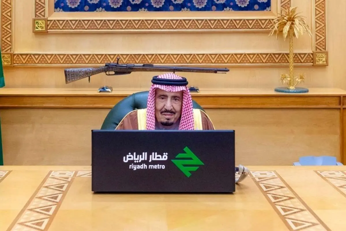 (ویدئو) پادشاه عربستان متروی ریاض را افتتاح کرد