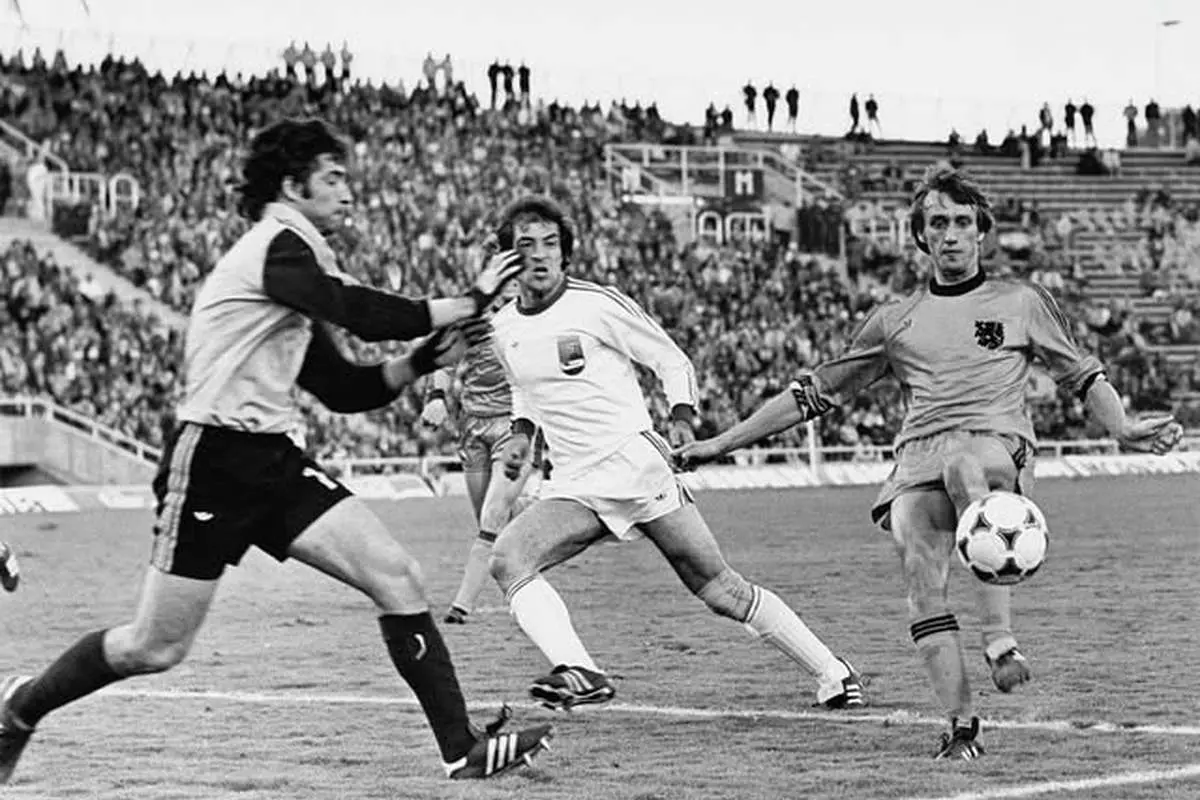 اسطوره استقلال تنها ایرانی منتخب آسیا؛ ناصر حجازی بهترین گلر تاریخ آسیا