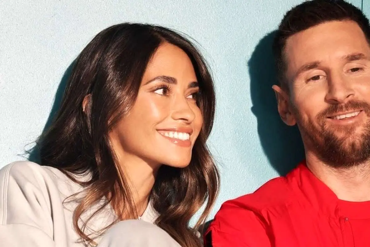 رونالدو و همسرش در ساحل