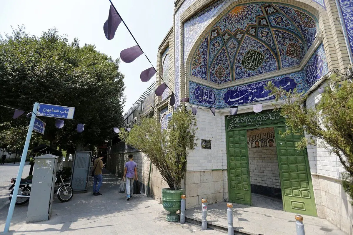 (تصاویر) مادر شاه کدام مسجد را در تهران ساخت؟ 