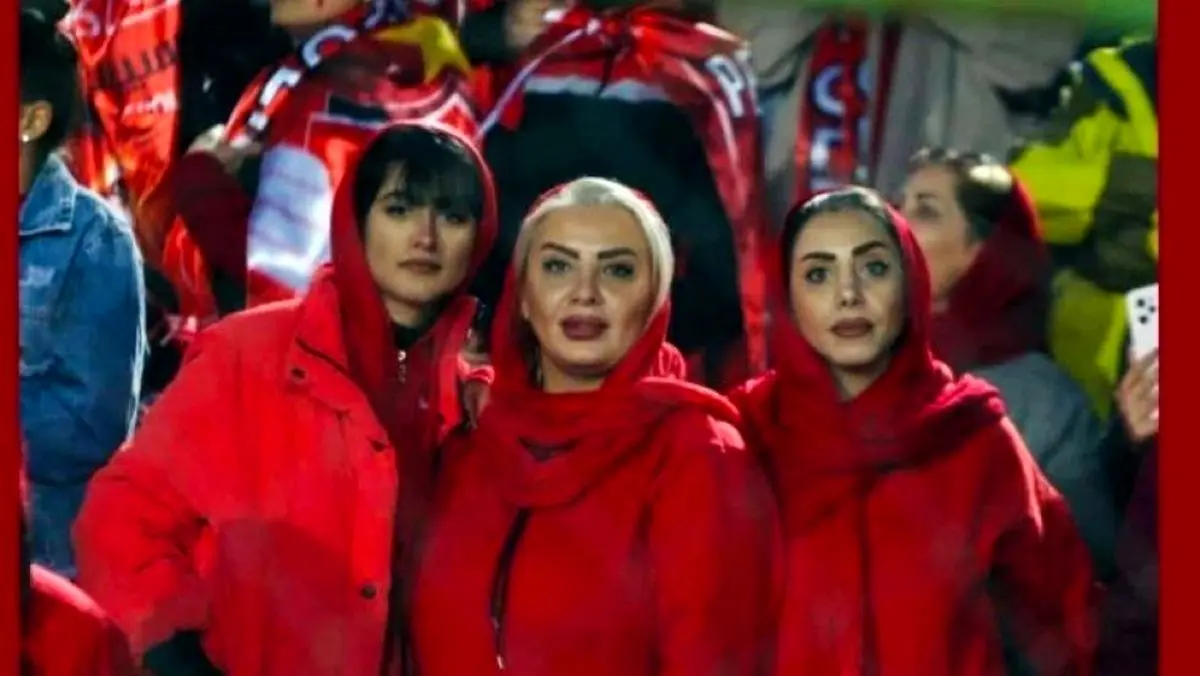 (عکس) بنری در انزلی تقدیم به ۳ بانوی پرسپولیسی سانحه دیده