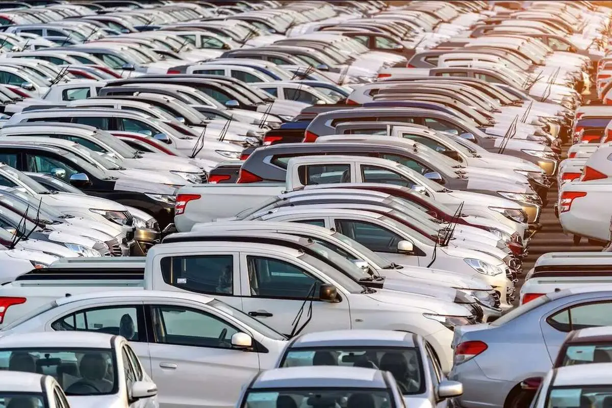 لرزه به بازار خودرو افتاد؛ آخرین قیمت پژو، سمند، تارا، شاهین و کوییک