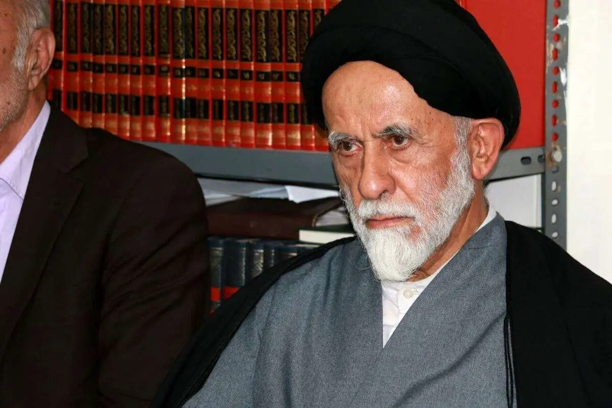 براساس قانون حجاب اگر مغازهداری به زن بیحجاب چیزی بفروشد، جریمه میشود