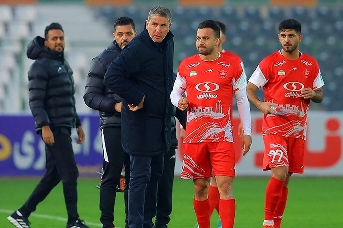 پوست موز زیرپای کارلوس گاریدو در پرسپولیس