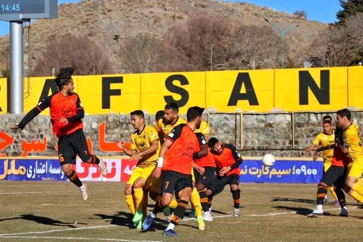 مس مقابل سپاهان به دنبال کیما