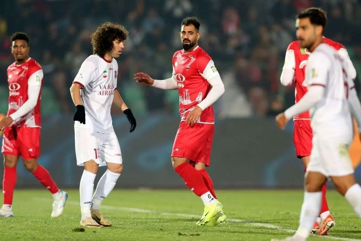 انتقاد یک پرسپولیسی به استوری توهینآمیز کامبیز دیرباز
