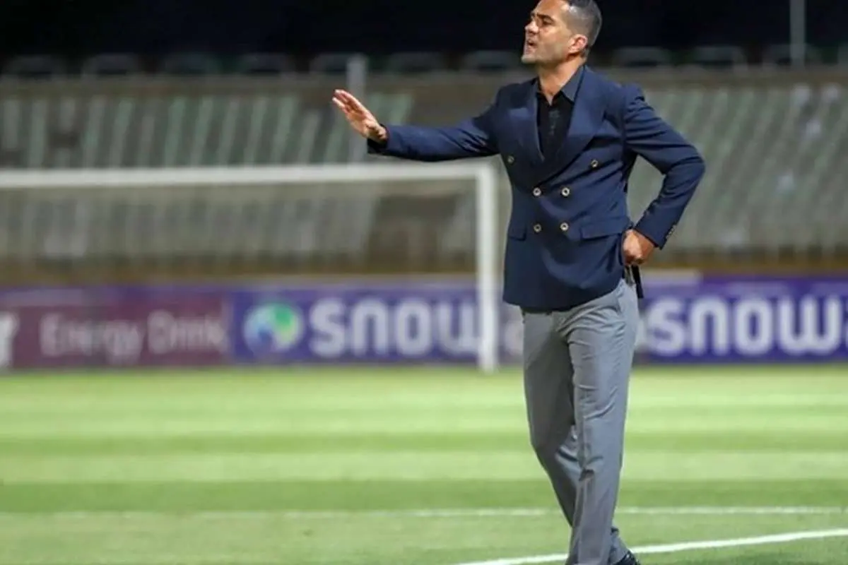 مسعود شجاعی بعد از باخت به سپاهان: تیم خمیر نانوایی نیست، باید صبر کرد!