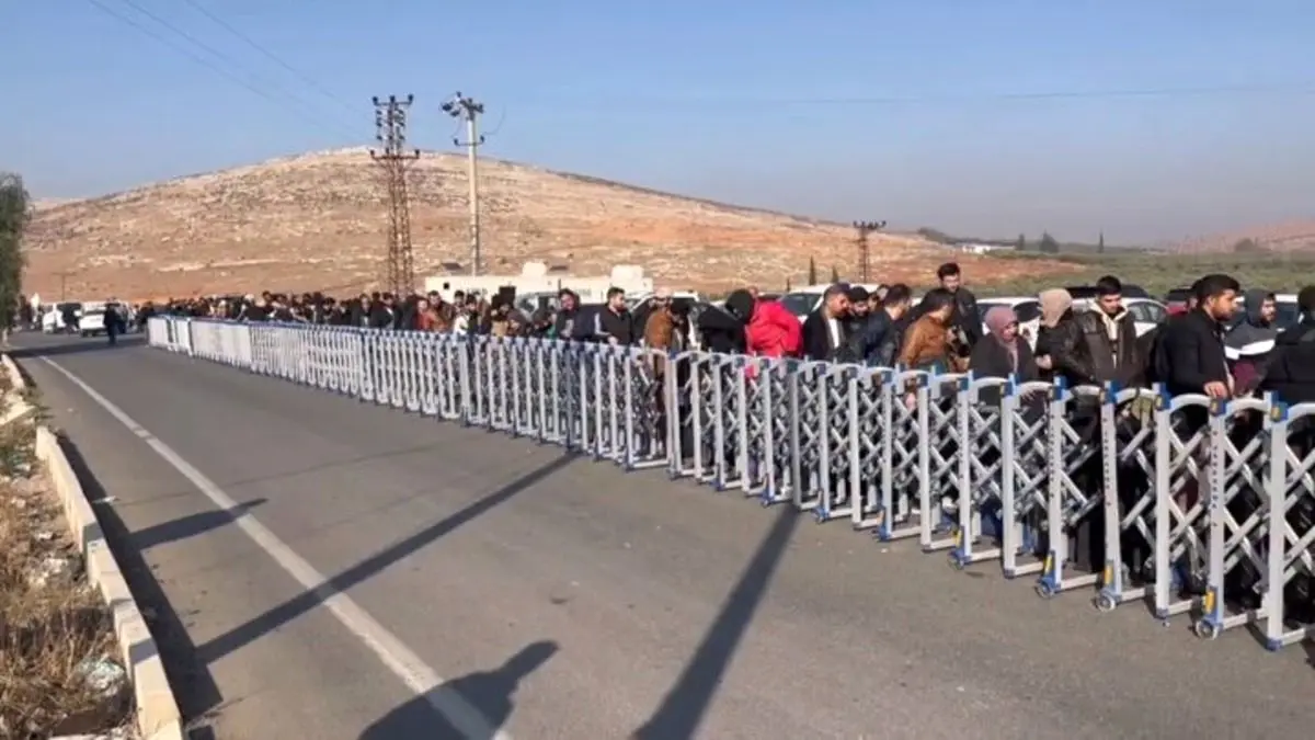 (ویدئو) بازگشت آوارگان سوری از ترکیه