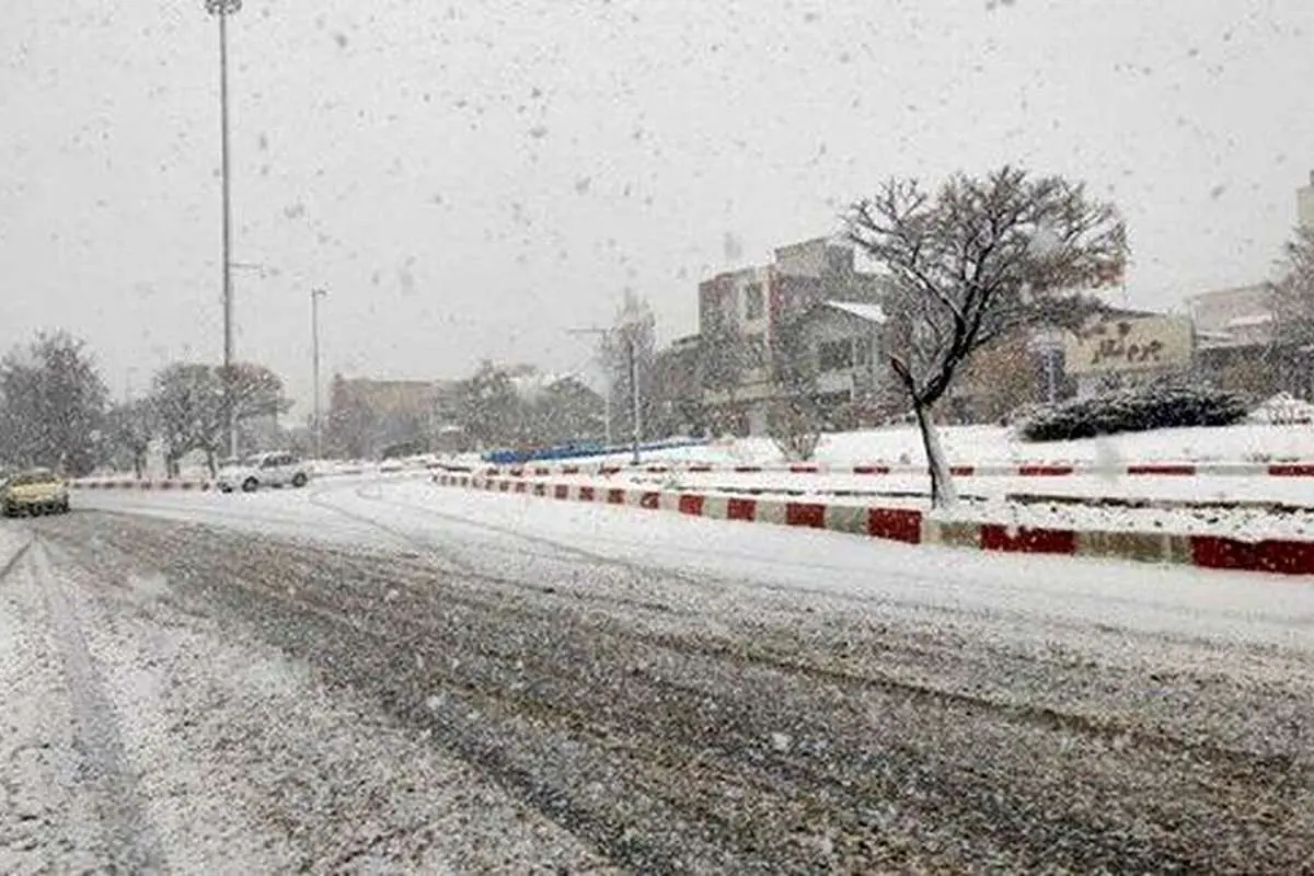 (ویدئو) شدت بارش برف در آملِ مازندران