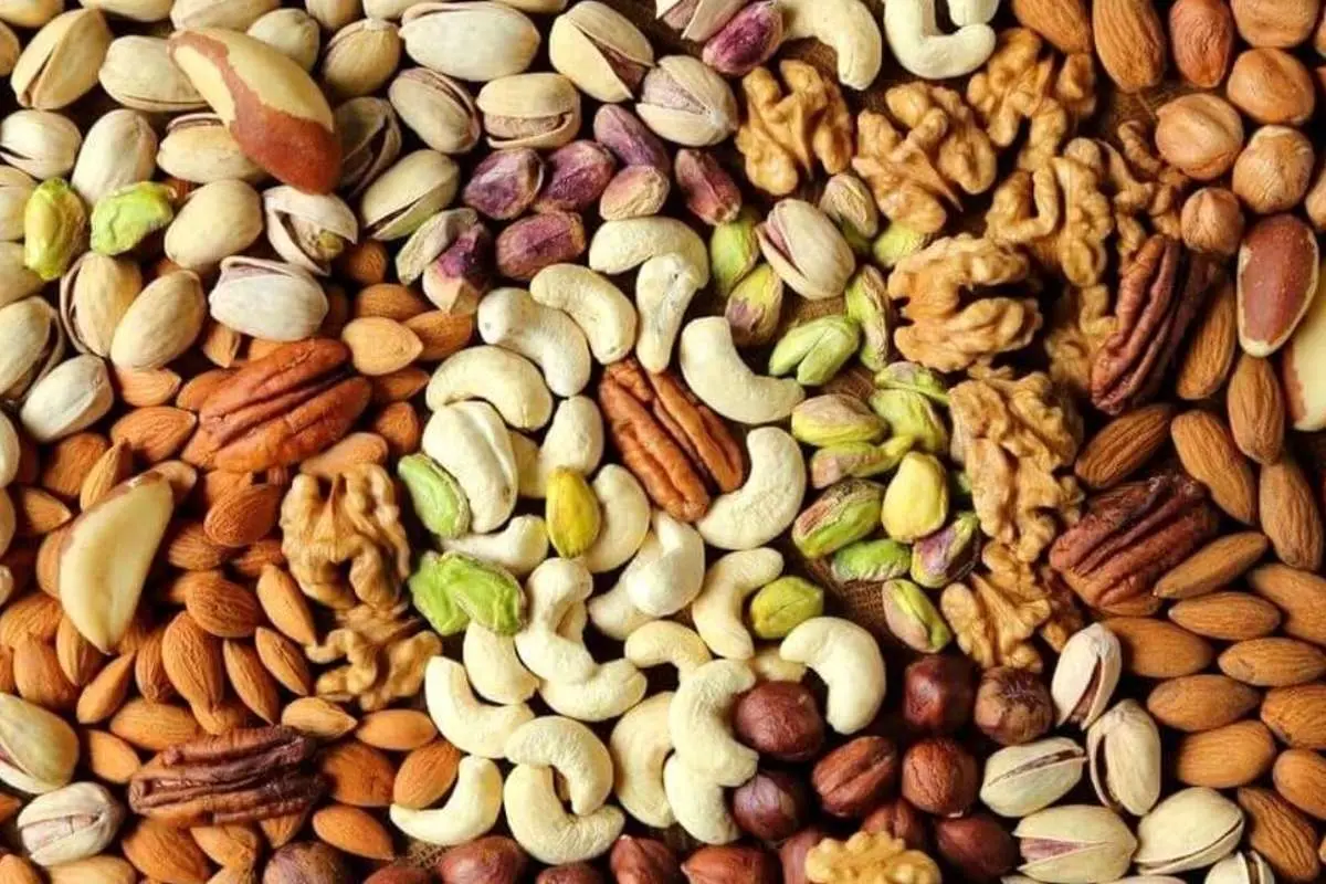 قیمت آجیل شب یلدا چند؟؛ حداکثر قیمت ۷۰۰ هزار تومان!