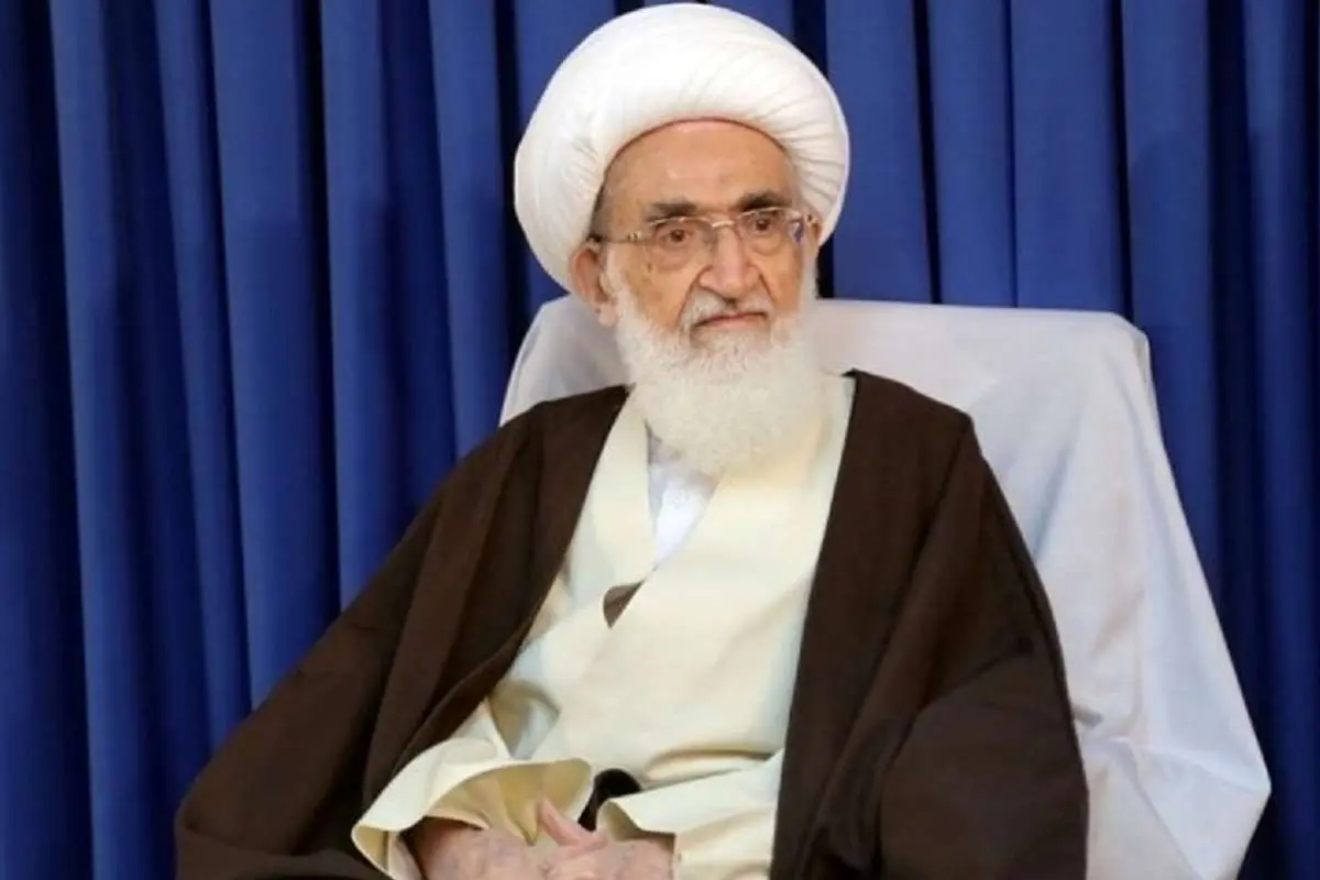 واکنش آیت الله نوری همدانی به قانون حجاب وعفاف: شهدا جان دادند تا ارزشها از بین نرود