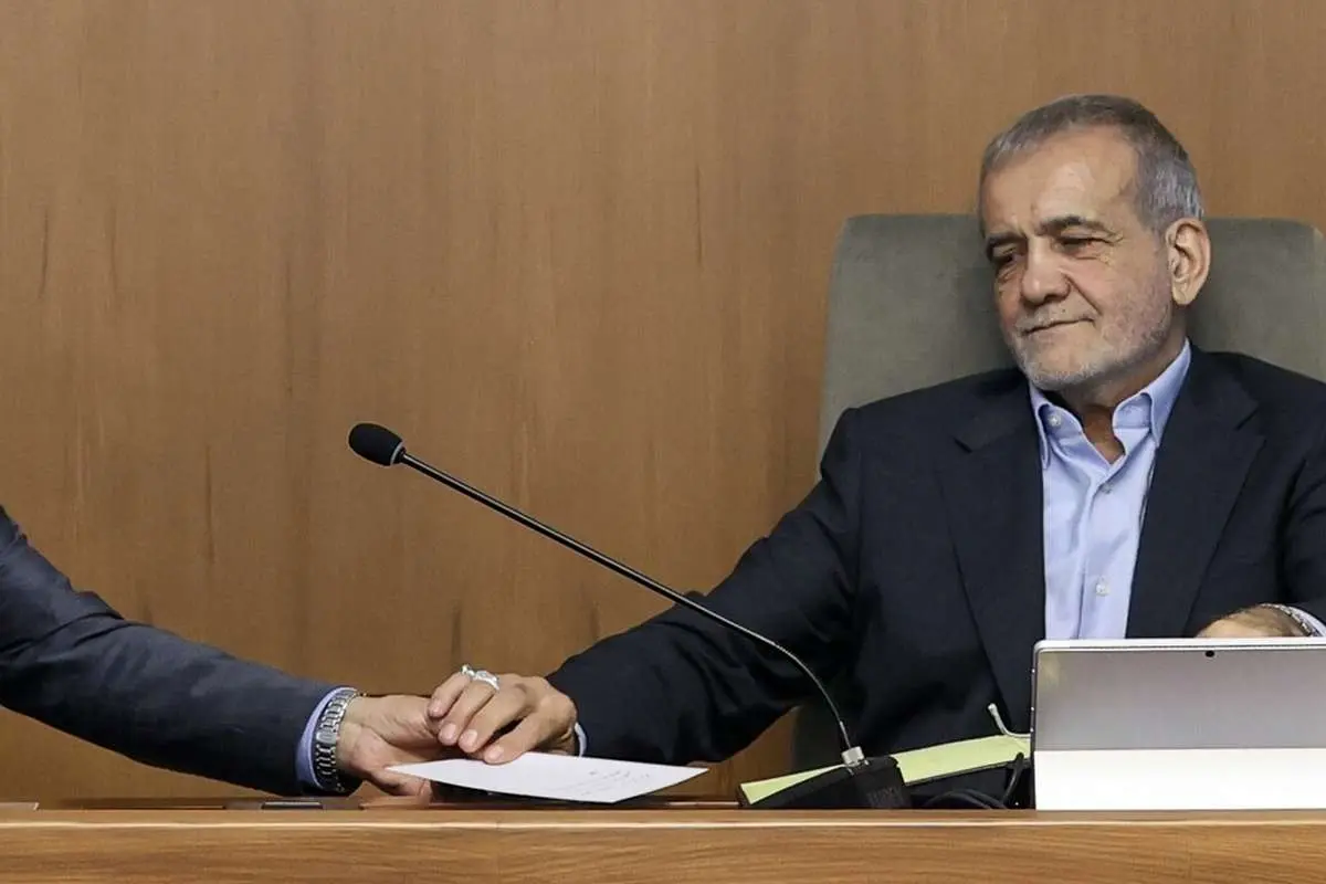 «ناترازی ایدئولوژی»؛ زین بدون اسبی که پزشکیان به ارث برد!