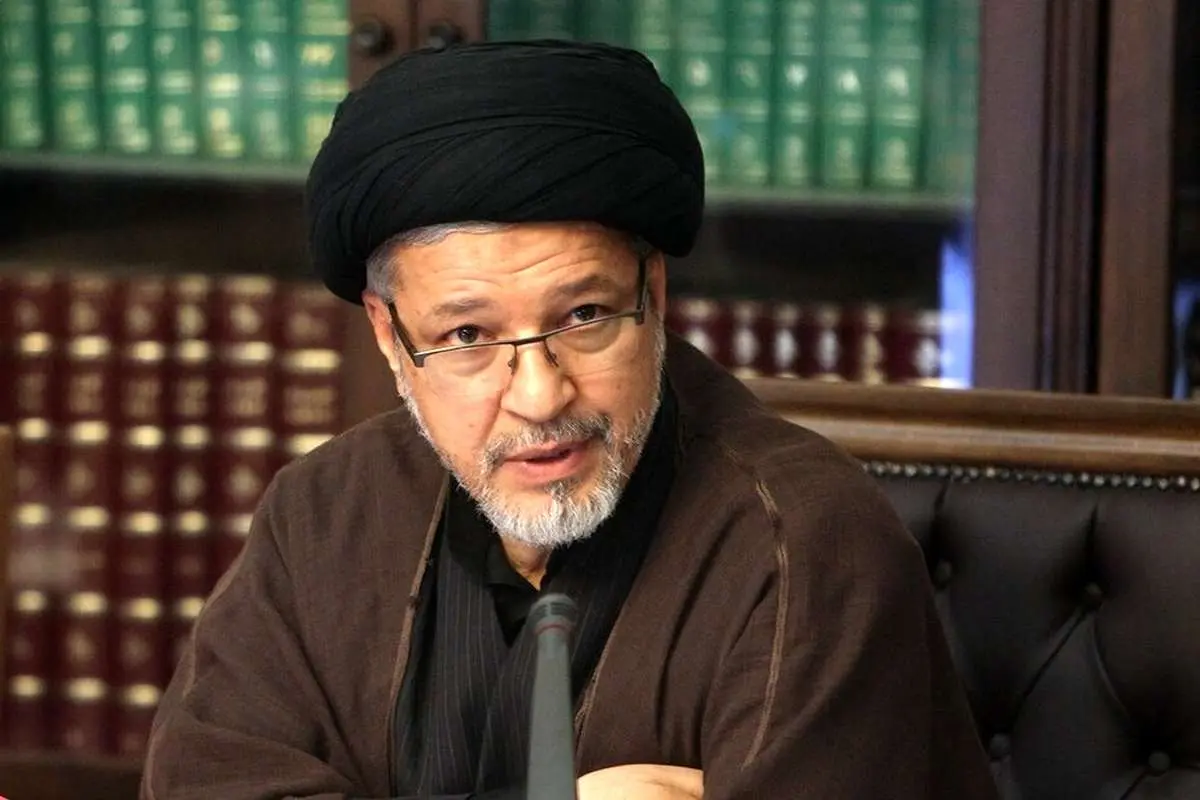پاسخ عاملی به ادعاها علیه فرزندانش؛ هم من و هم فرزندانم در سختترین شرایط درس خواندهایم