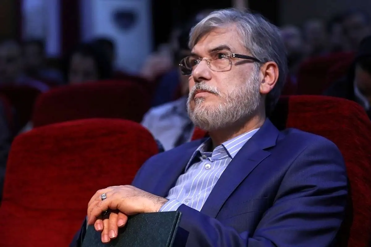 انتقاد وزیر علوم از اصرار بر سیاست‌های ناکام مانند فیلترینگ و قانون حجاب
