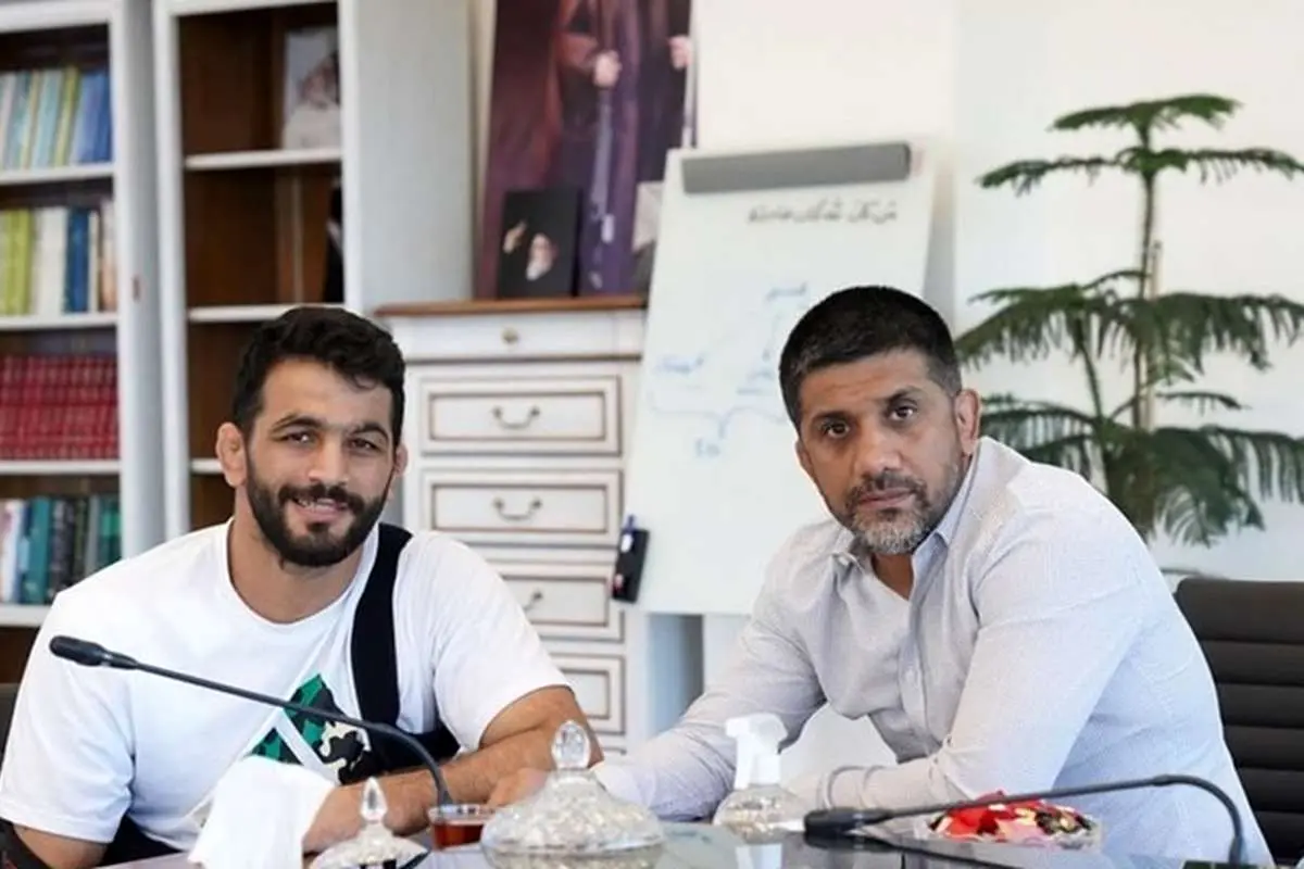 واکنش طعنهآمیز فدراسیون کشتی بعد از راه ندادن حسن یزدانی به مراسم مدالآوران