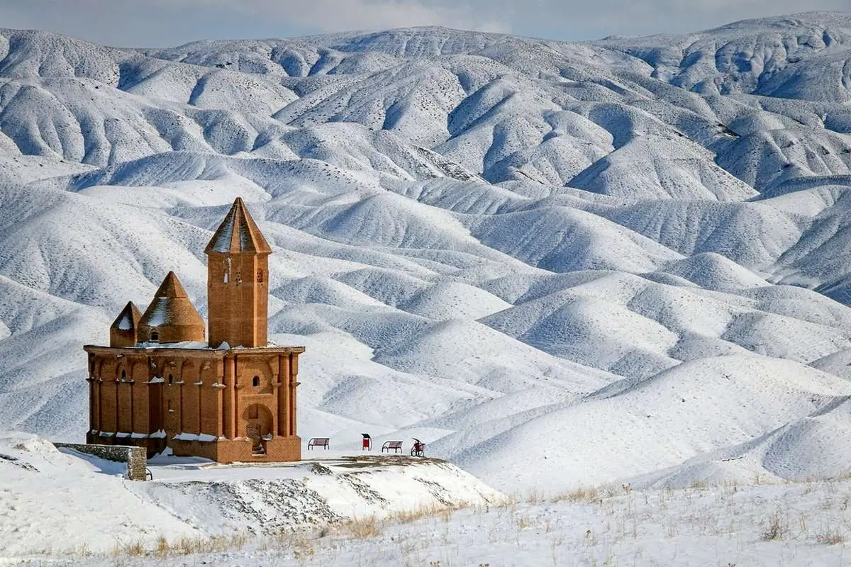 تصاویر هوایی از کلیسای هوهانس مقدس در برف