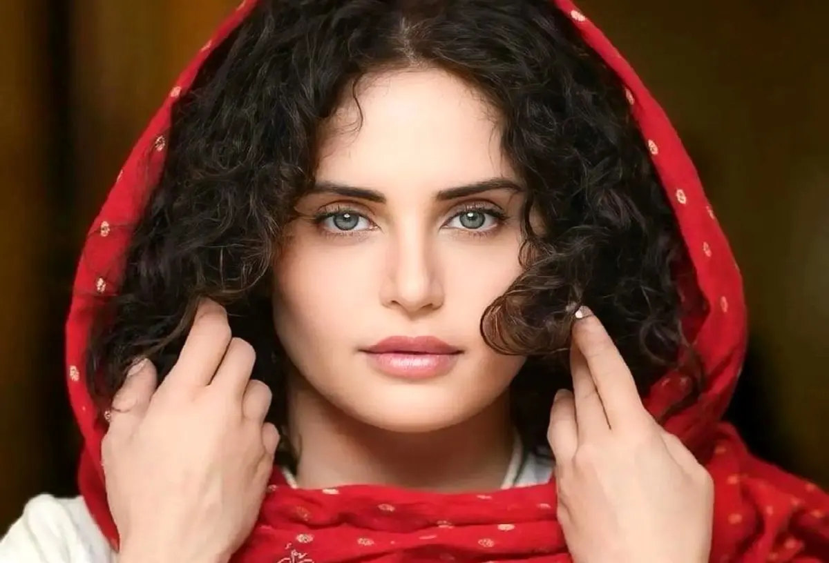 (تصویر) نقاشی یلدایی از چهره الناز شاکردوست؛ یلدا اگر عکس بود