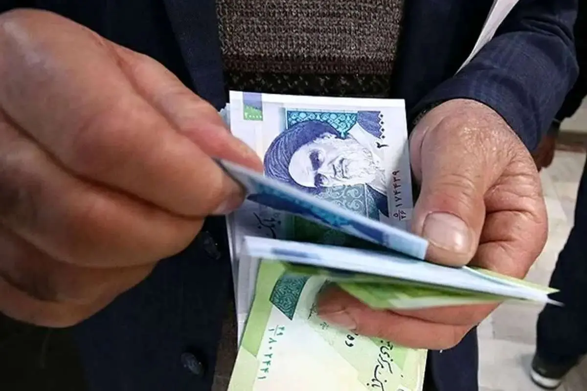 جدیدترین تصمیم درباره دستمزد ۱۴۰۴ کارگران؛ حقوق کارگران چقدر افزایش مییابد؟