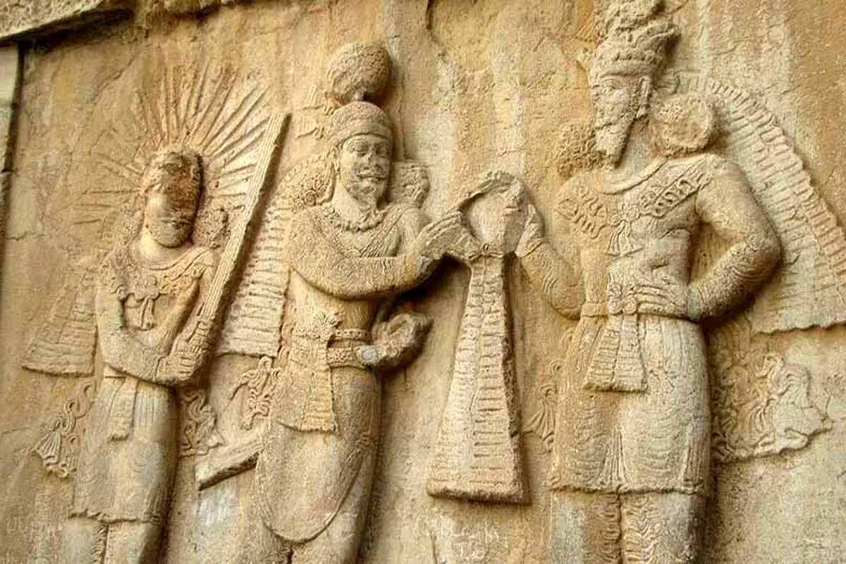 از وحشت یلدا تا تولد دوباره خورشید!