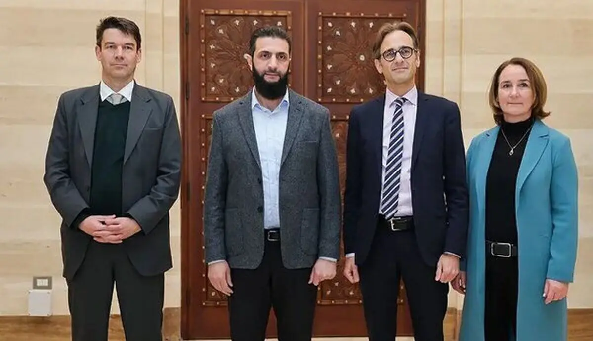 (تصاویر) کاروان آمریکا در محل اقامت «ابومحمد الجولانی»
