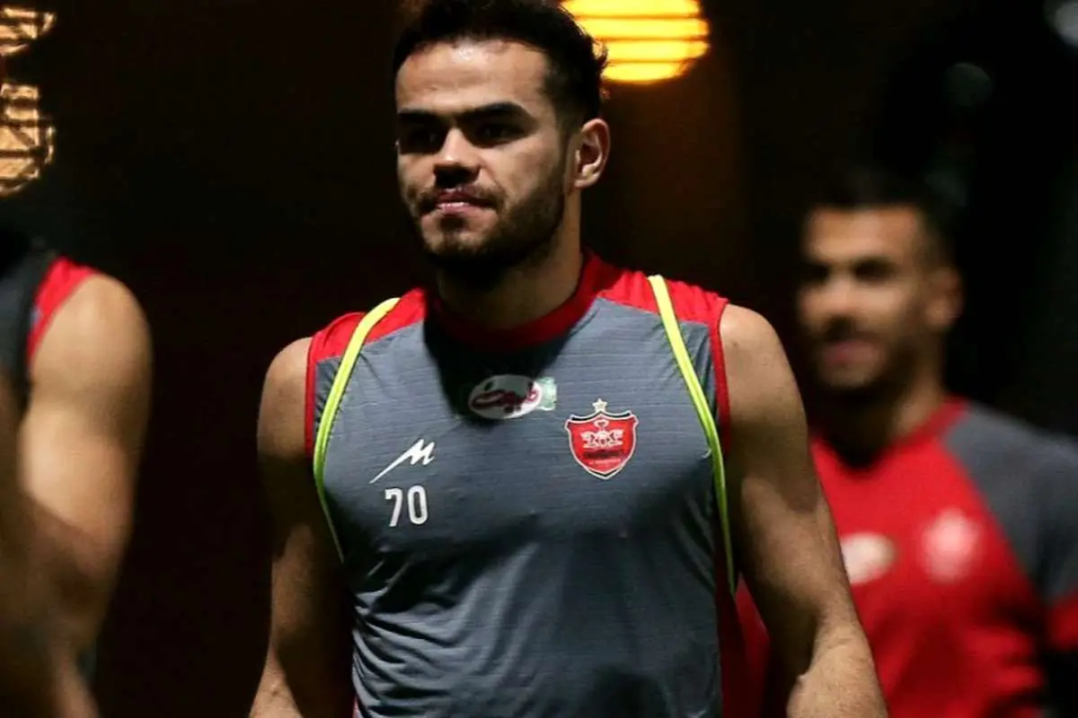 جزئیات تمدید قرارداد نجومی ۲ ساله اورونوف و پرسپولیس