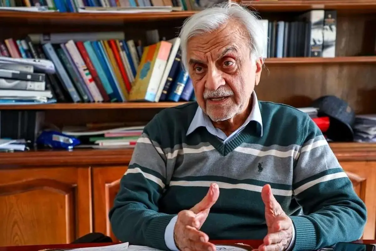 کنایه هاشمیطبا به مدیران کشور: تصمیم گرفتهاند که هیچ تصمیمی نگیرند!