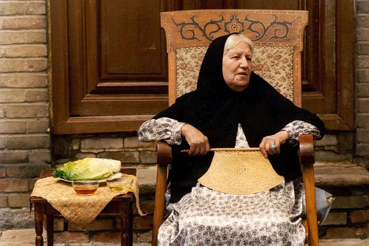 (تصویر) این پوستر جشنواره است یا تبلیغ کلینیک زیبایی! تصویر حاشیهساز «مادر» علی حاتمی