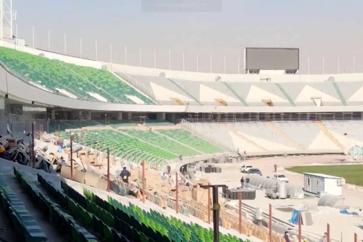 بازی منتخب سرخابی و تیمملی ۹۸ در روز بازگشایی ورزشگاه آزادی