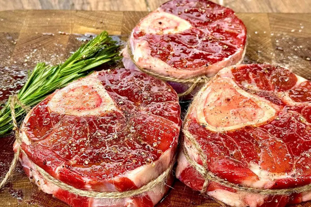 (ویدئو) طرز پخت اوسو بوکو؛ یک غذای لذیذ ایتالیایی برای روزهای سرد