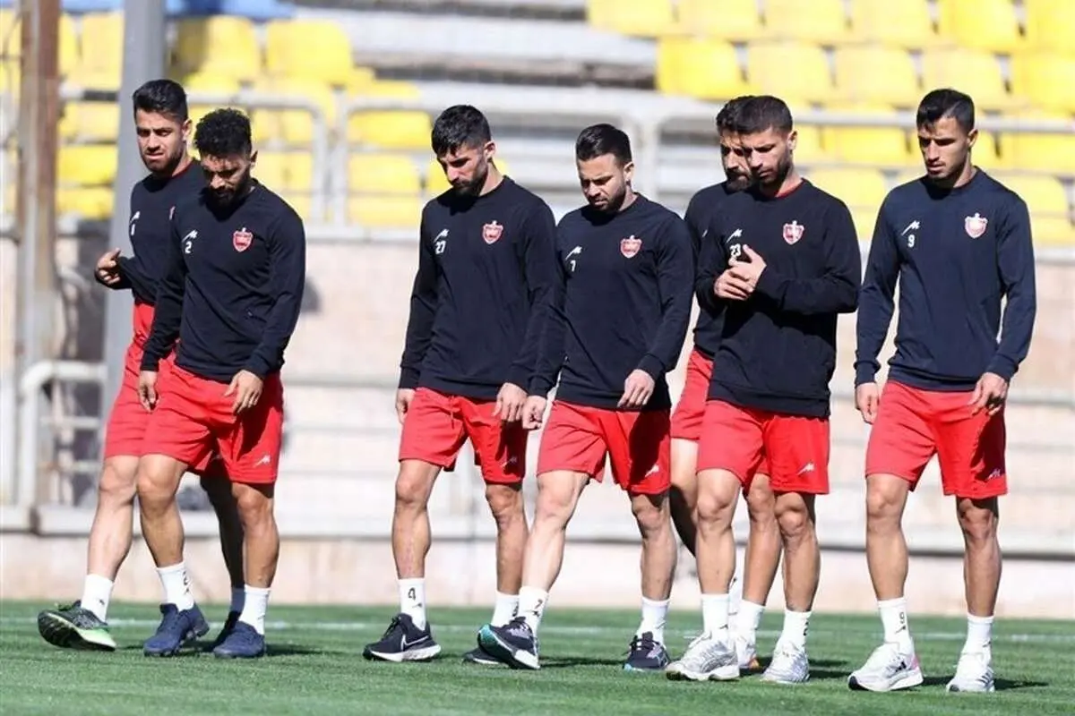 کریم پرسپولیسیها را به تعطیلات فرستاد