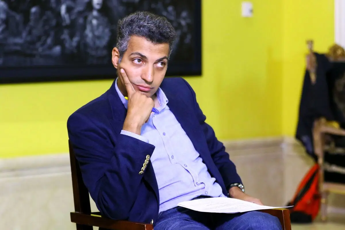 (عکس) محبوبیت عجیب عادل فردوسی‌پور در دانشگاه شریف