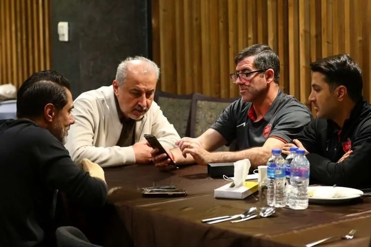 چهار گزینه نامدار روی میز پرسپولیس