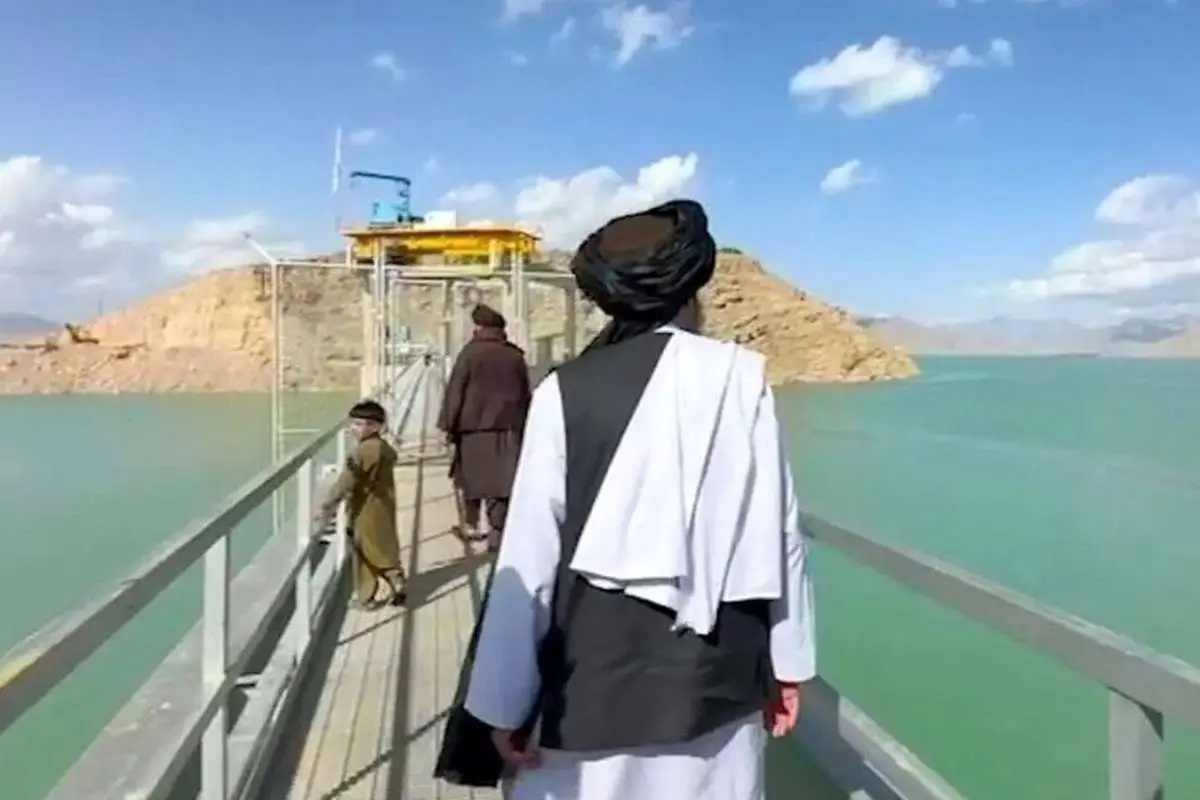 جلسه نماینده مجلس با پزشکیان و عراقچی؛ سدسازیهای طالبان چه بر سر سیستانوبلوچستان میآورد؟