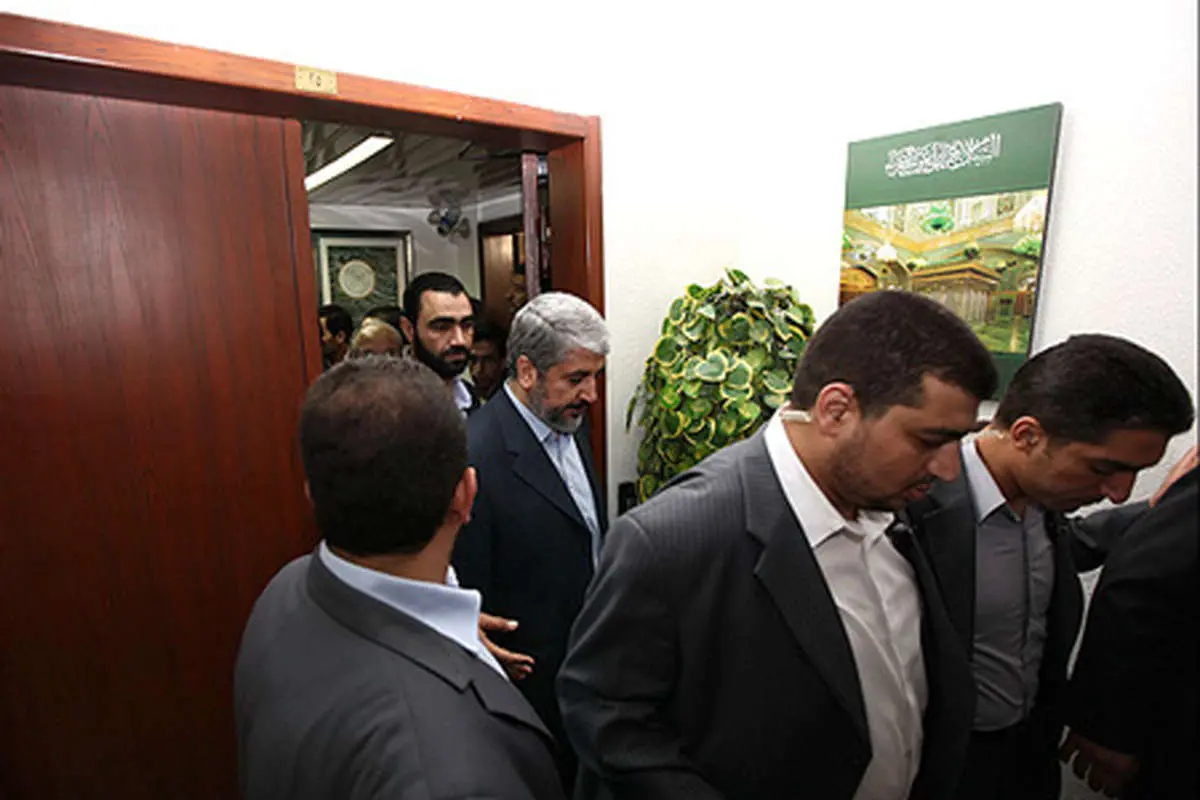 عکس> دیدار خالد مشعل با لاریجانی