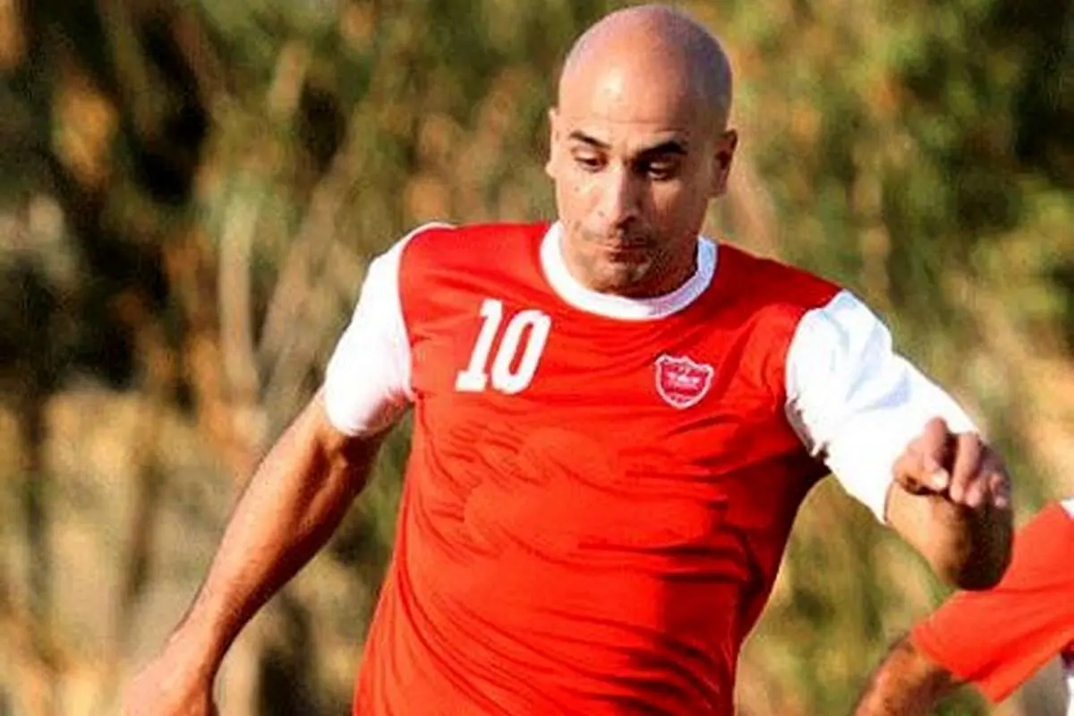 از بیرون به مدیریت پرسپولیس خط میدهند!
