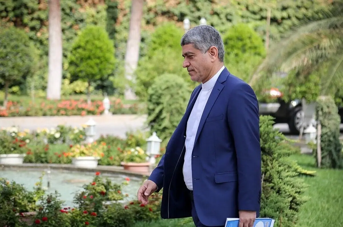 پُست جدید طیب‌نیا لو رفت؛ وزیر علوم حکم را صادر می‌کند؟‌